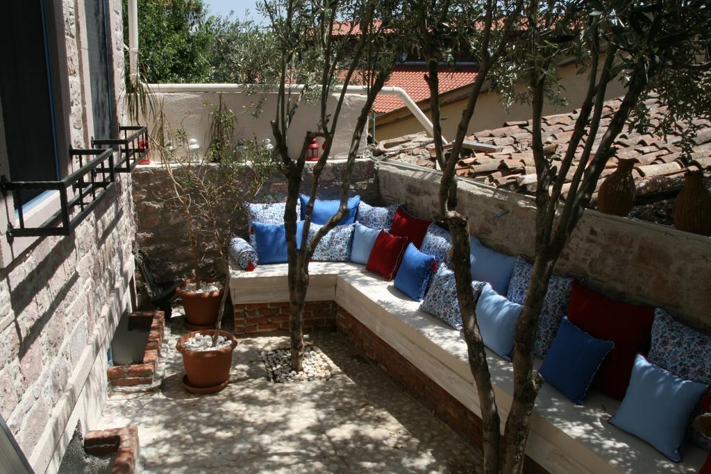 Cesmeli Han Ayvalik Exterior photo