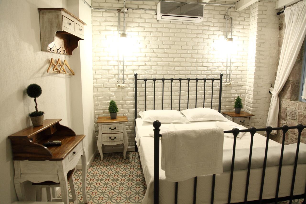 Cesmeli Han Ayvalik Exterior photo